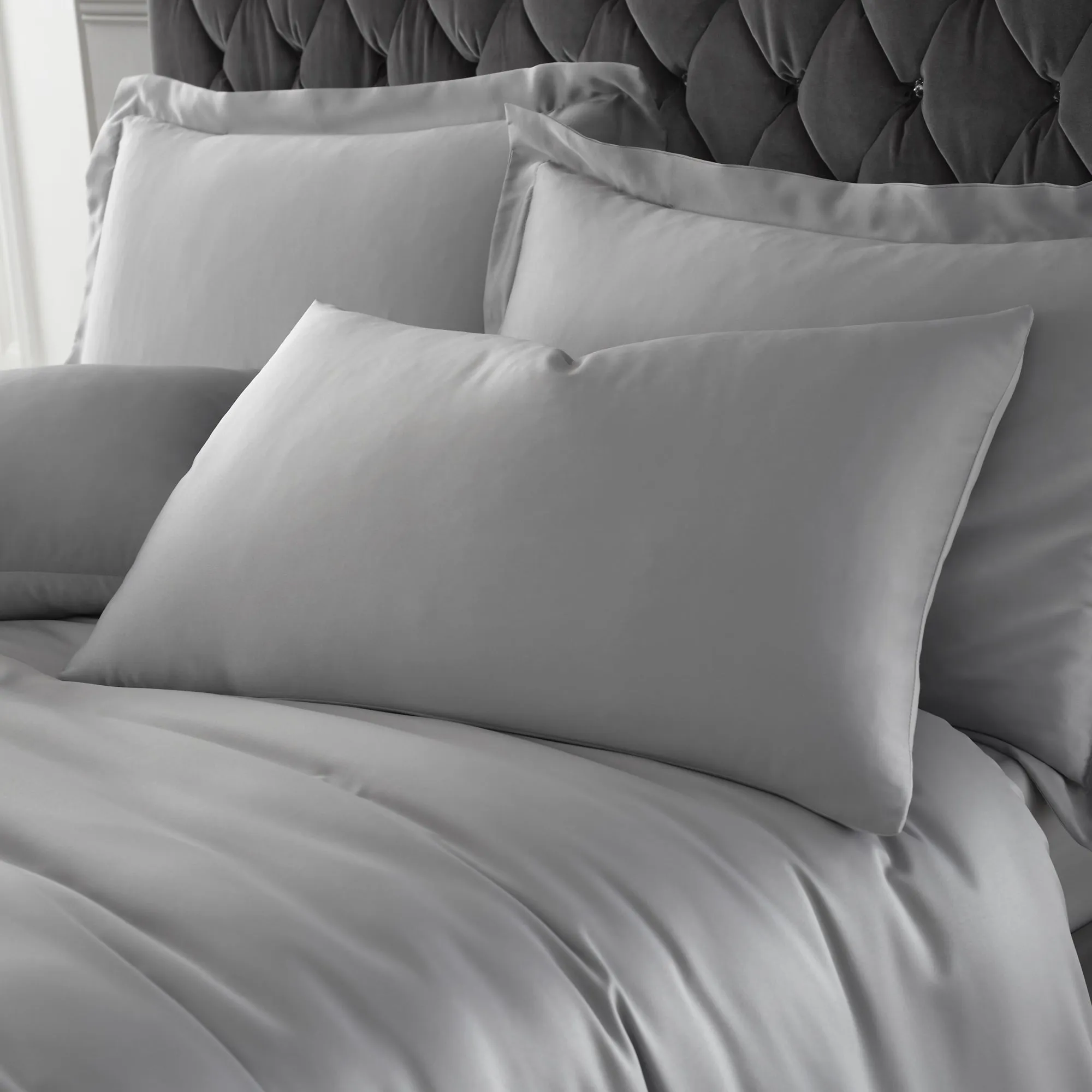 Catherine Lansfield Silver Silky Soft Satin Duvet Set